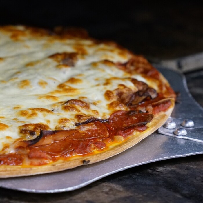 多纳泰利超赞的披萨